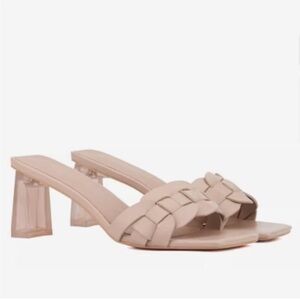 Elegant Cream Women's Heeled Sandals